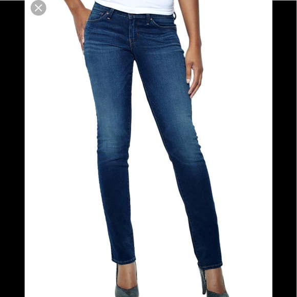 levis bold curve straight leg
